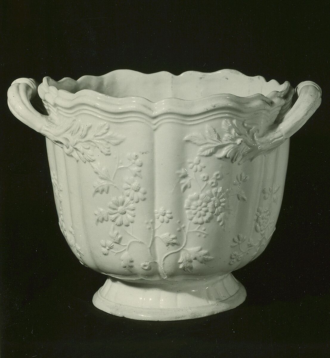 Pair of wine coolers (seaus à bouteilles), Lead-glazed earthenware., French, Lunéville (?)