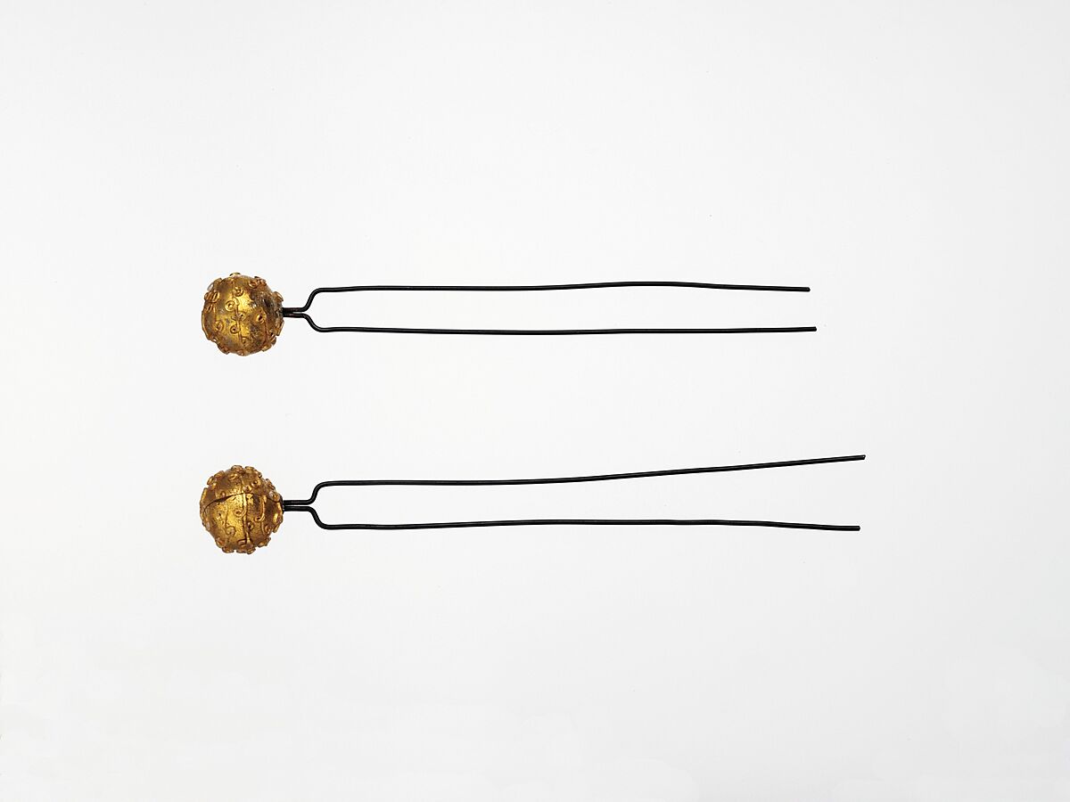 Hairpin, Lamp-worked glass, gilt, with copper pins, probably Italian (Venice); possibly Innsbruck