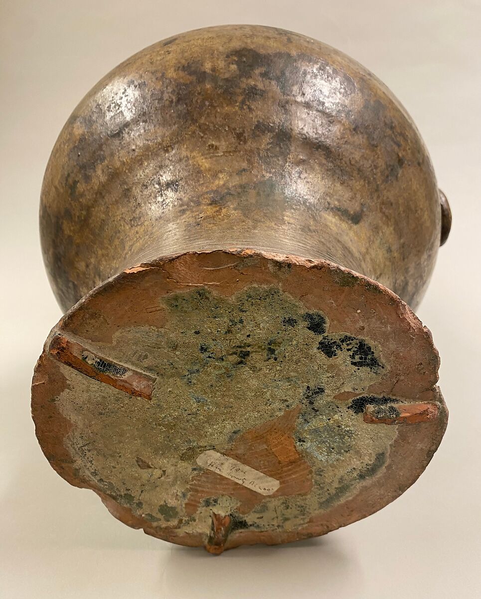 Jar in the shape of bronze container (hu), Earthenware with lead green glaze, China