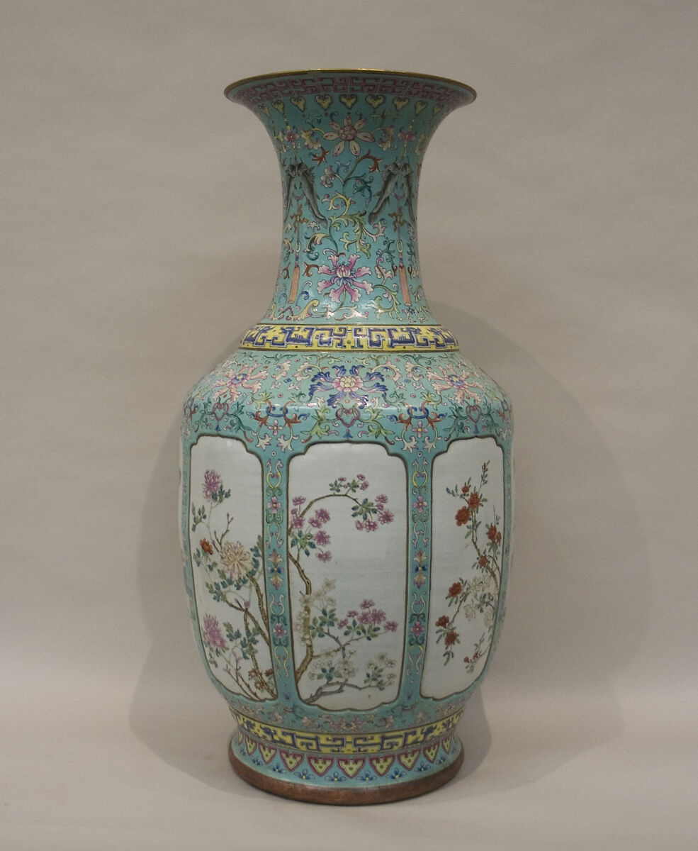 Vase decorated with lotus flowers, Porcelain painted in overglaze polychrome enamels (Jingdezhen ware), China