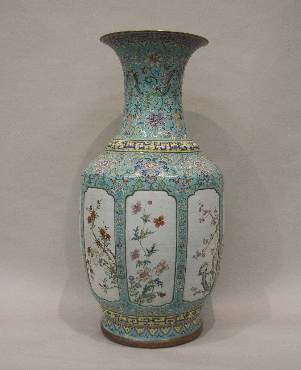 Vase decorated with lotus flowers, Porcelain painted in overglaze polychrome enamels (Jingdezhen ware), China