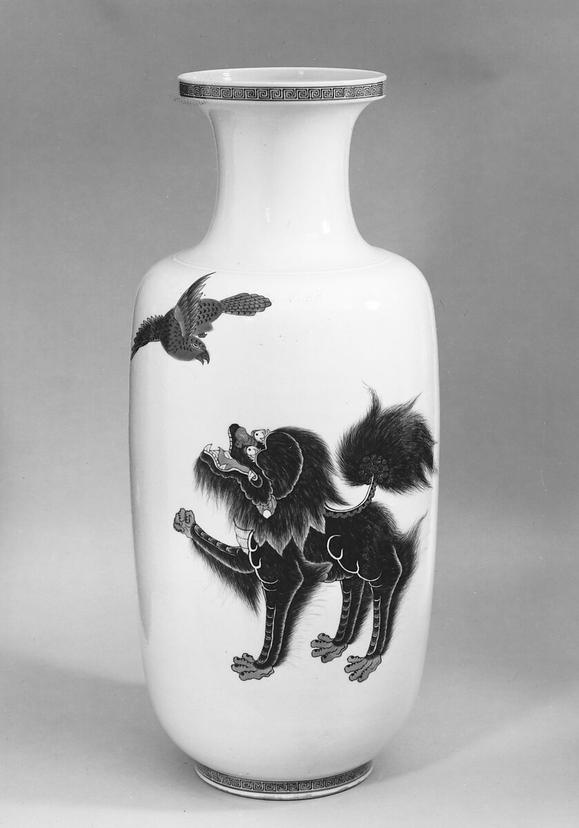 Vase with lion and bird, Soft-paste porcelain painted in underglaze cobalt blue (Jingdezhen ware), China 