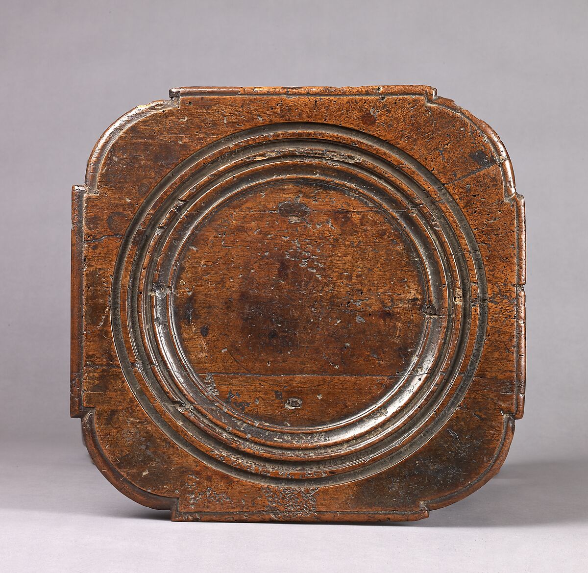 Stool, Walnut, partly turned., Italian, Tuscany