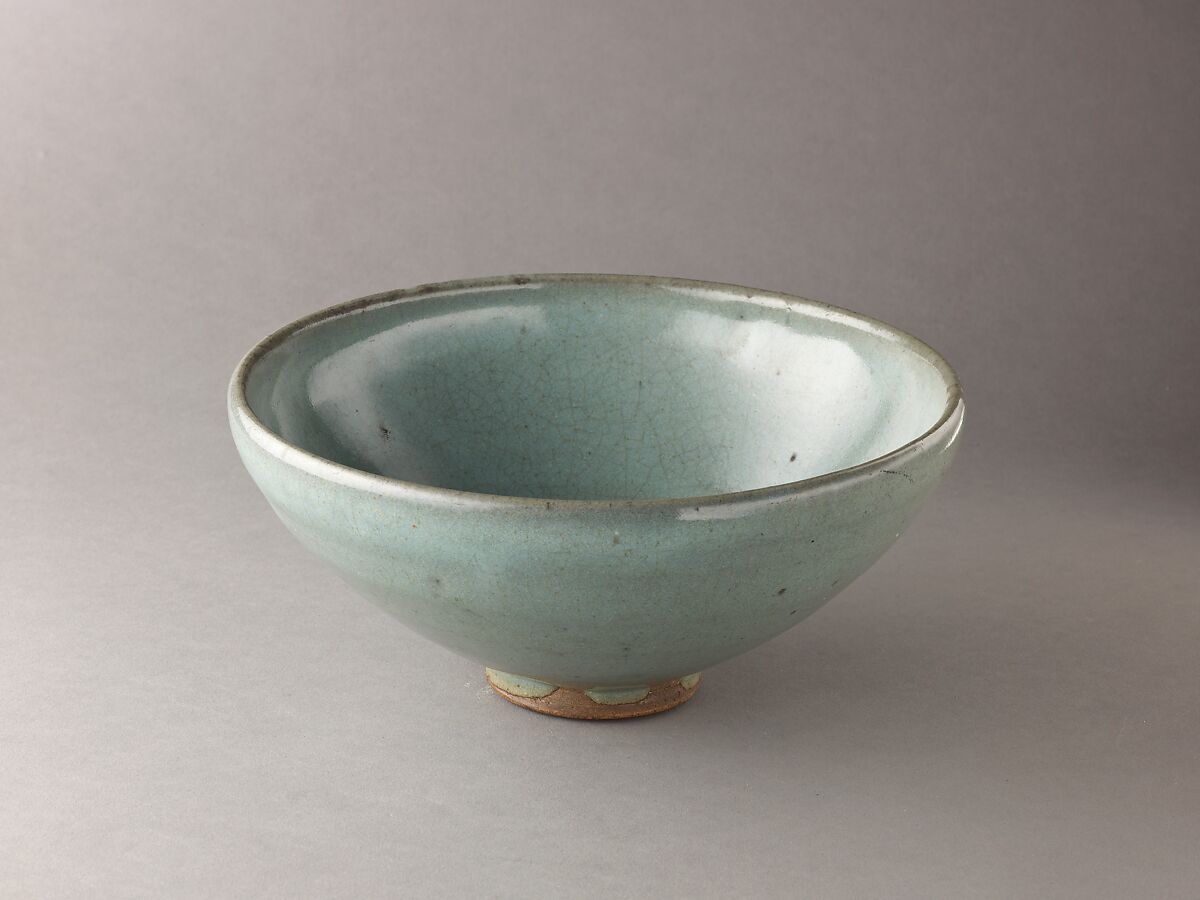 Deep bowl, Jun ware, Chinese  , Jin/Yuan Dynasty, Stoneware with blue glaze., Chinese 