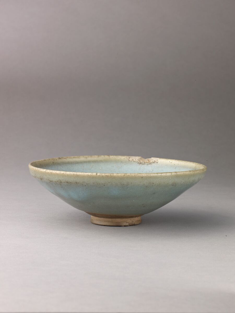 Deep bowl, Jun ware, Chinese  , Jin/Yuan Dynasty, Stoneware with splashed blue glaze., Chinese