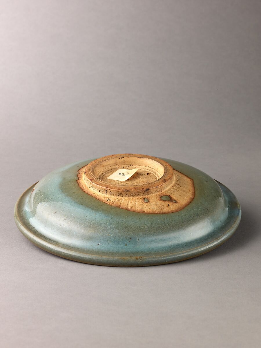Plate, Jun ware, Chinese  , Yuan Dynasty, Stoneware with splashed blue glaze., Chinese
