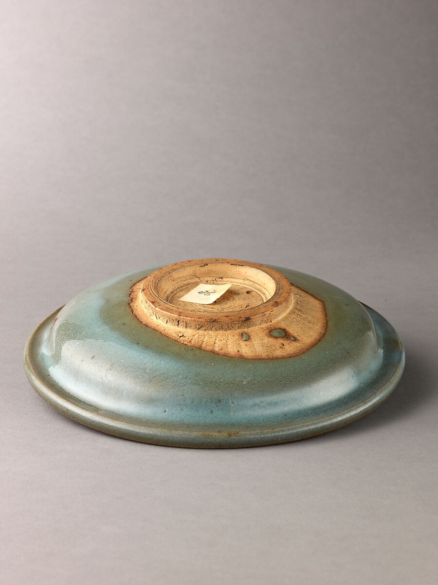 Plate, Jun ware, Chinese  , Yuan Dynasty, Stoneware with splashed blue glaze., Chinese