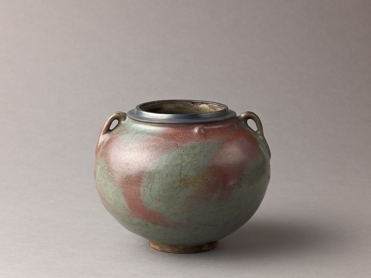 Two-eared jar, Jun ware, Chinese  , Jin/Yuan Dynasty, Stoneware with flushed blue glaze., Chinese 