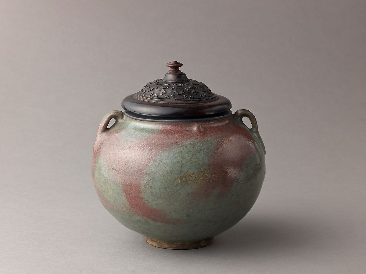 Two-eared jar, Jun ware, Chinese  , Jin/Yuan Dynasty, Stoneware with flushed blue glaze., Chinese