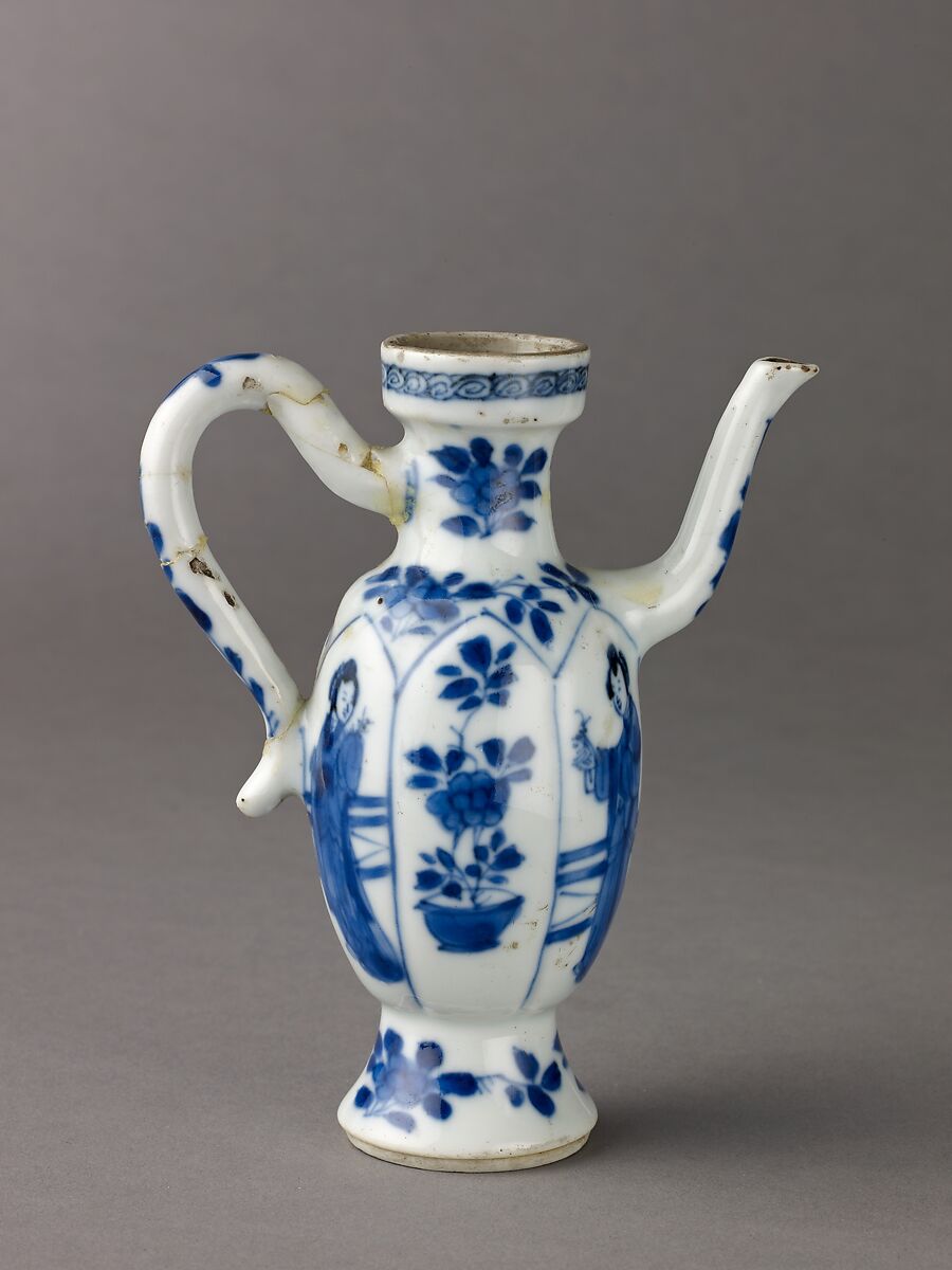 Small ewer, Chinese  , Qing Dynasty, Kangxi period, Porcelain painted in underglaze blue., Chinese