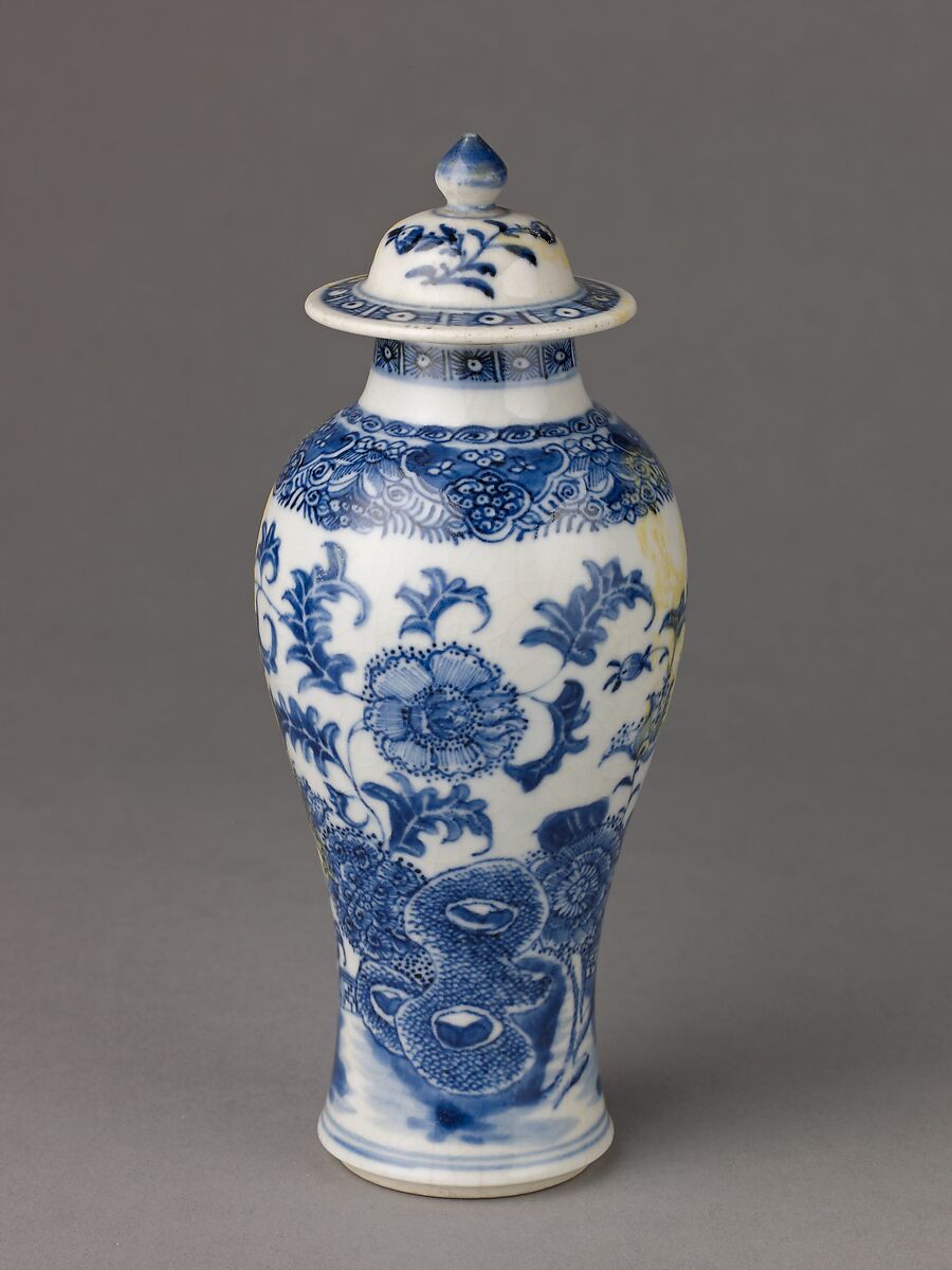 Small covered vase, Chinese  , Qing Dynasty, "Soft-paste" porcelain painted in underglaze blue., Chinese
