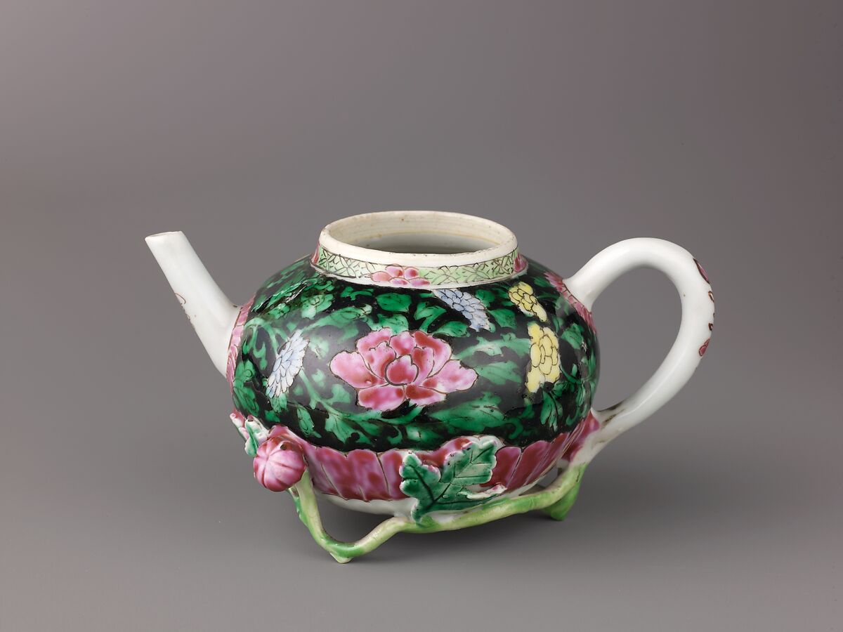 Teapot (a) and saucer (b), Chinese  , Qing Dynasty, Porcelain with full relief decoration, painted in overglaze enamels., Chinese 