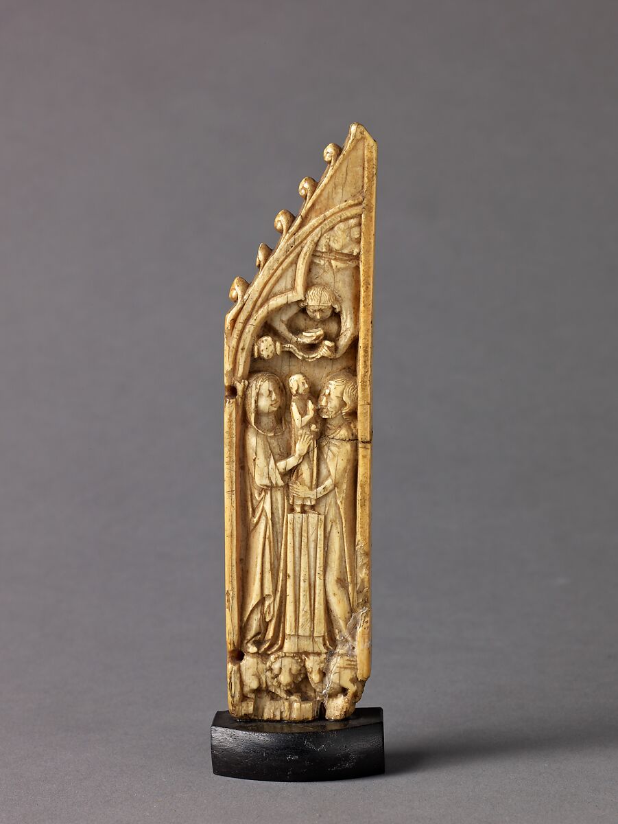 Wing of a Polyptych: Presentation in the Temple, Ivory with traces of original red polychromy, Northeastern France (?) 