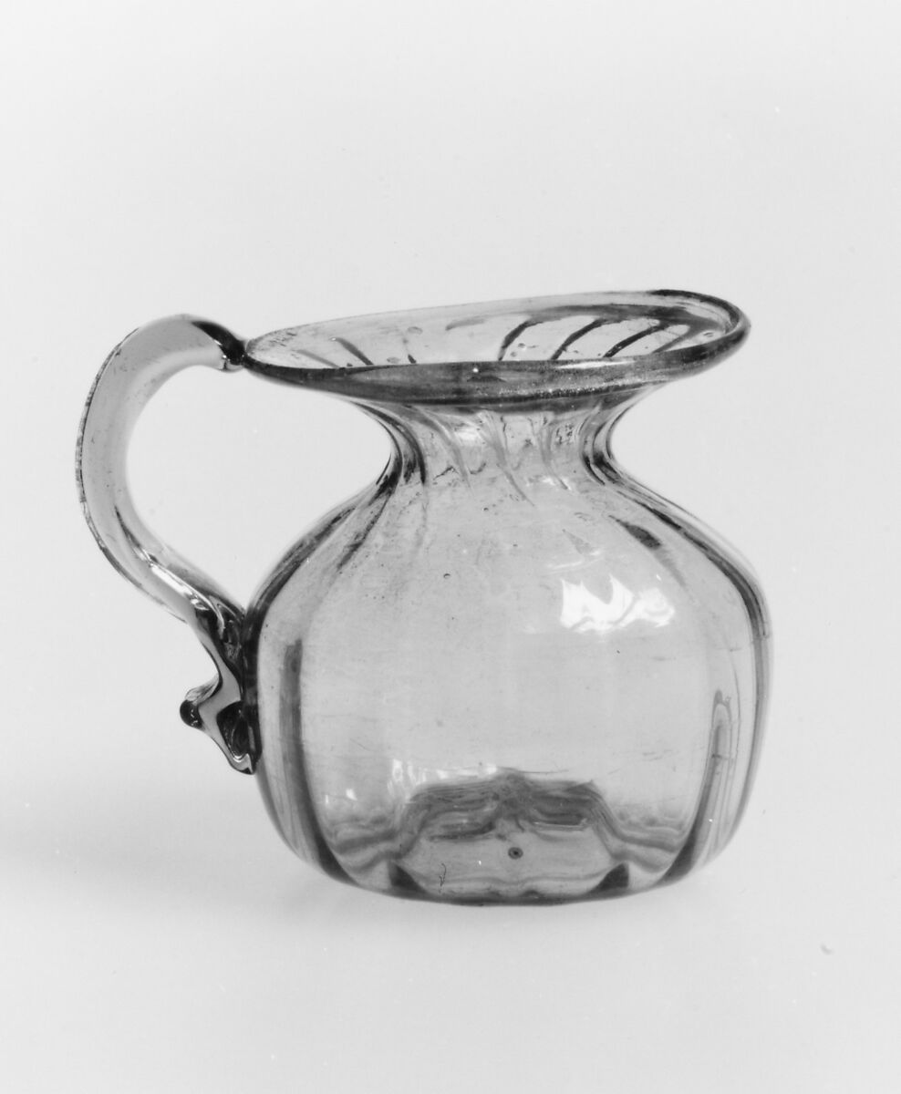 Inkwell, Transparent dark green glass. Blown, pattern molded., Northern European (probably German)