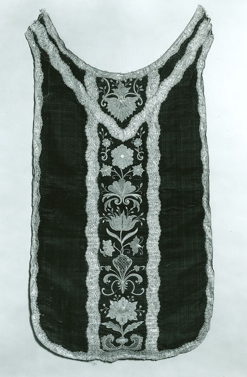 Chasuble Back, Silk; metal; paper; linen, Italian 