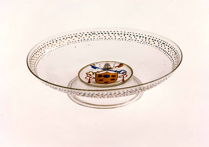 Armorial tazza