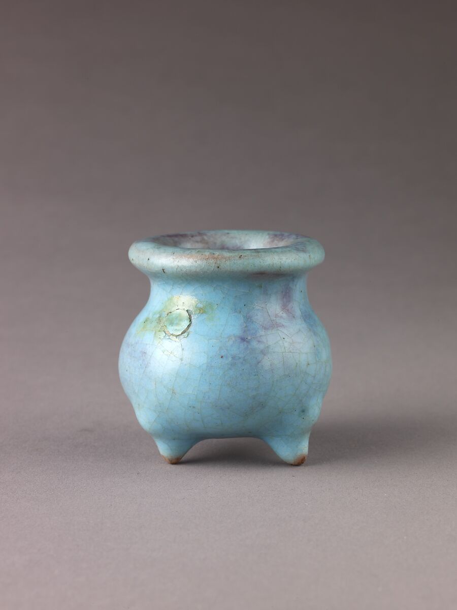 Miniature incense burner, Jun ware, Chinese  , Jin/Yuan Dynasty, Stoneware with blue glaze., Chinese 