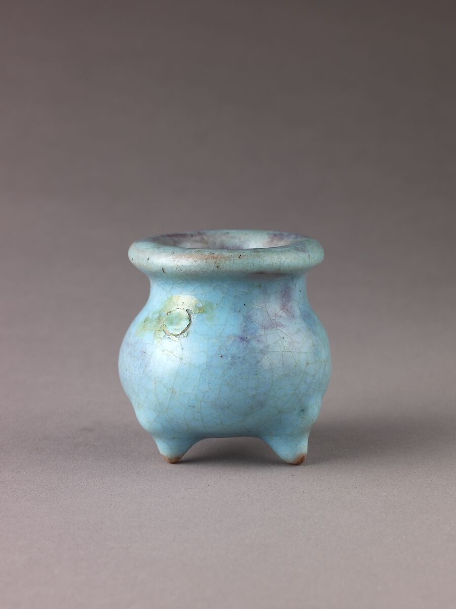 Miniature incense burner, Jun ware, Chinese  , Jin/Yuan Dynasty, Stoneware with blue glaze., Chinese
