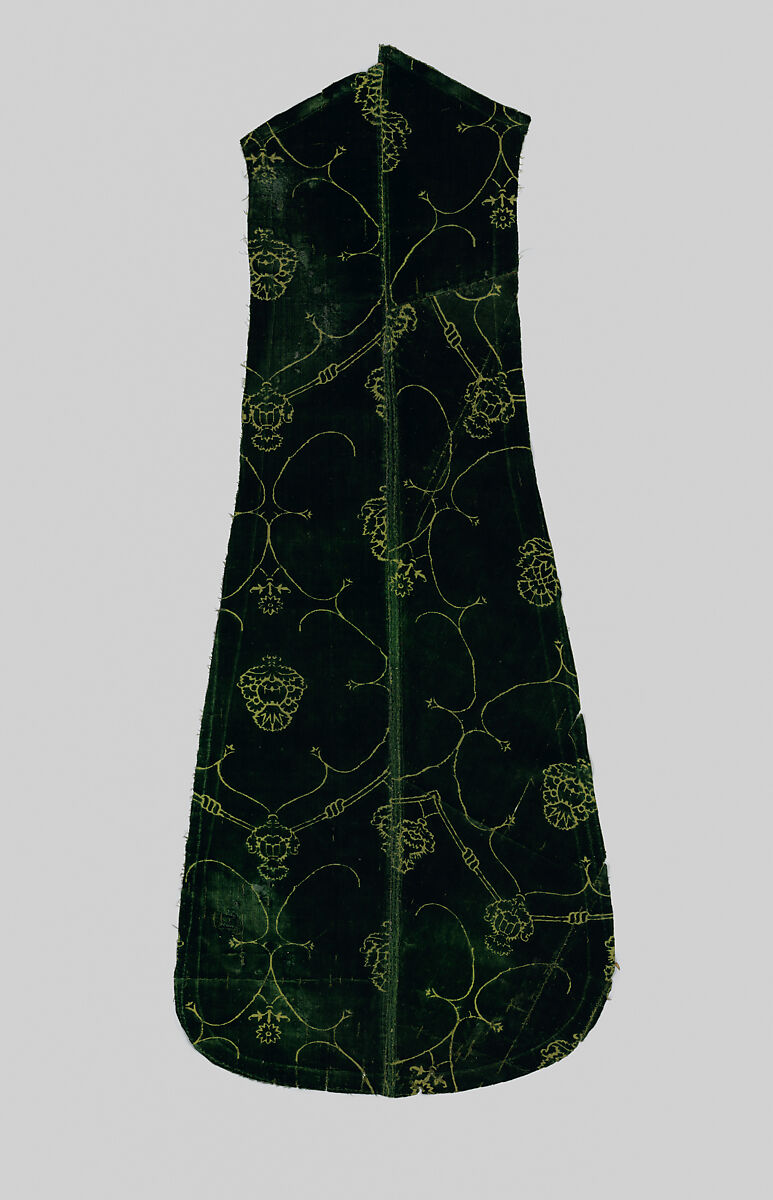 Fragment of a Chasuble (back), Velvet, Italian 