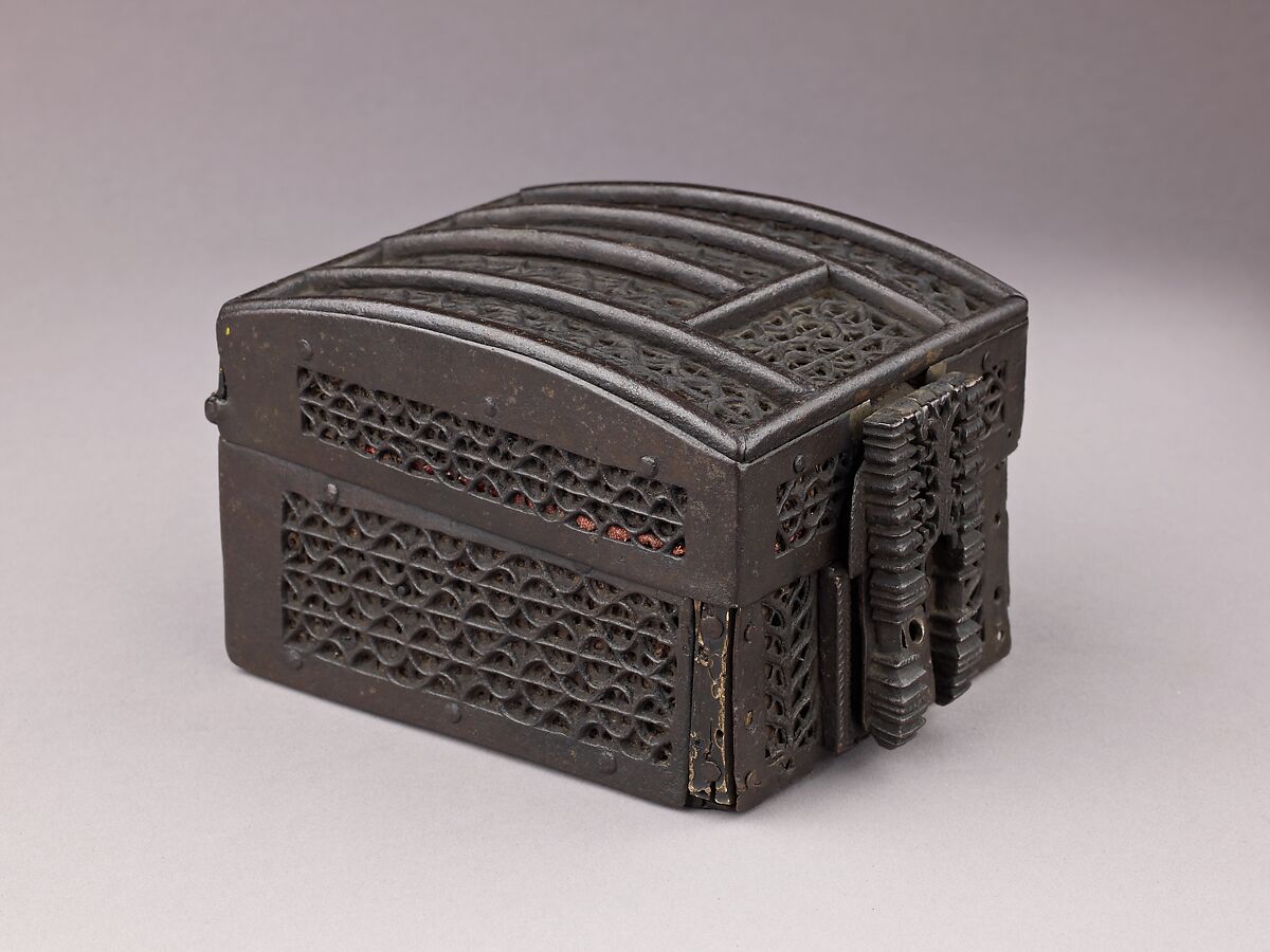 Coffret à mailles, Wood, wrought iron, French
