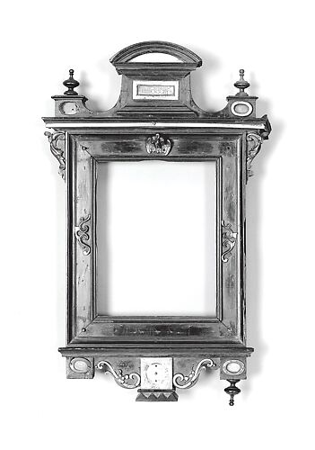 Reliquary with tabernacle frame