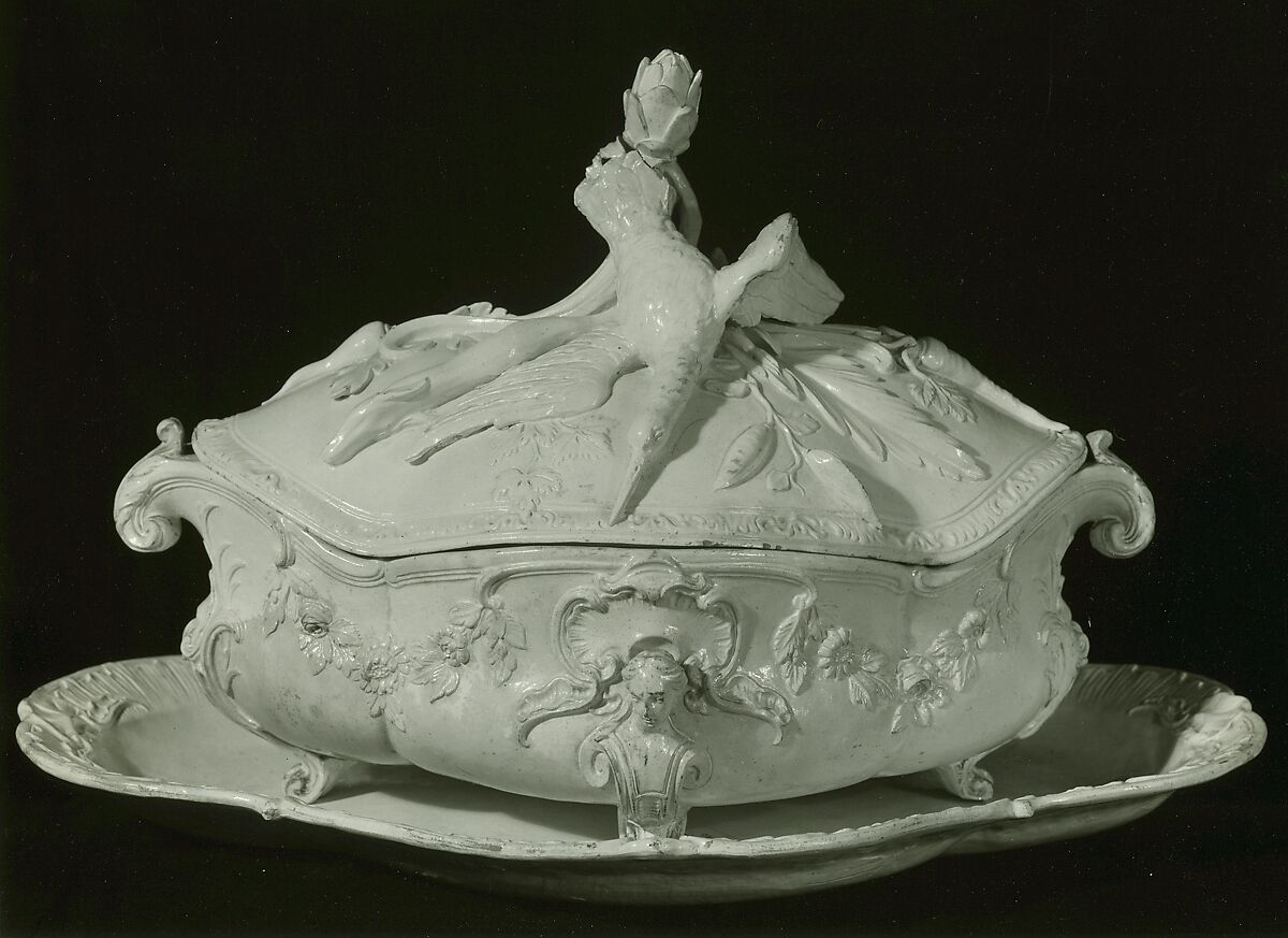 Tureen with cover and stand, Lead-glazed cream colored earthenware., French, Lorraine