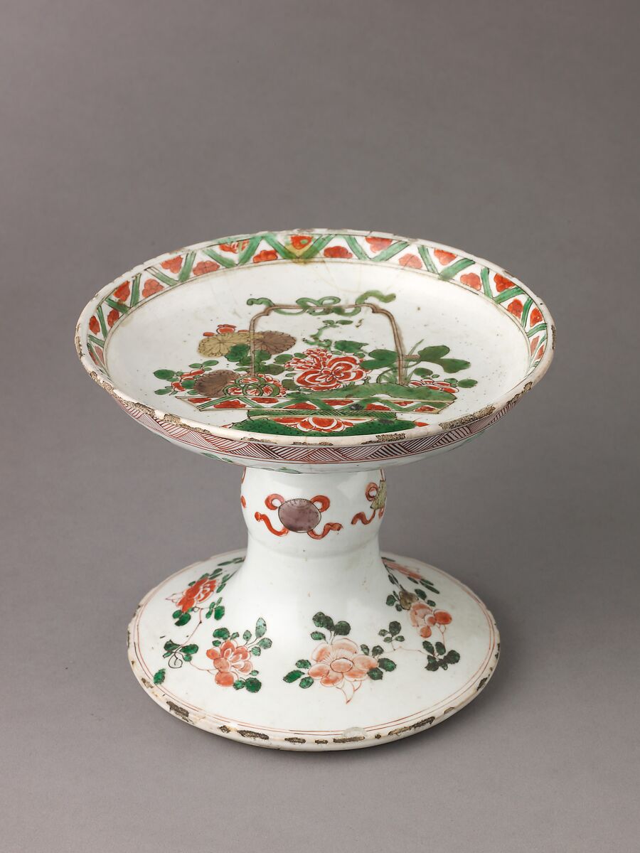 Tazza, Chinese  , Qing Dynasty, Porcelain painted in overglaze famille verte enamels., Chinese 