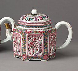 Hexagonal teapot or winepot (pair with 1975.1.1706), Chinese  , Qing Dynasty, Porcelain with reticulated ornamentation, painted in overglaze famille rose enamels., Chinese