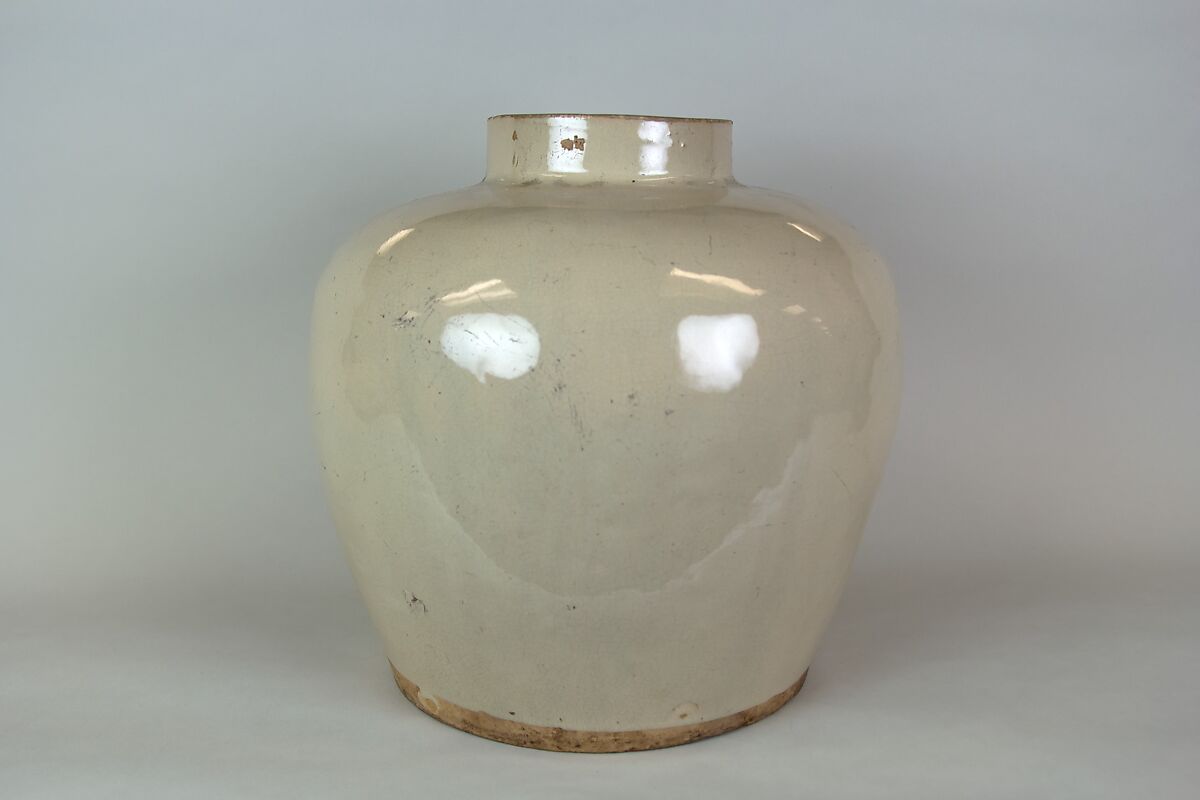 Jar, Porcelain with crackled white glaze (Guangdong ware), China