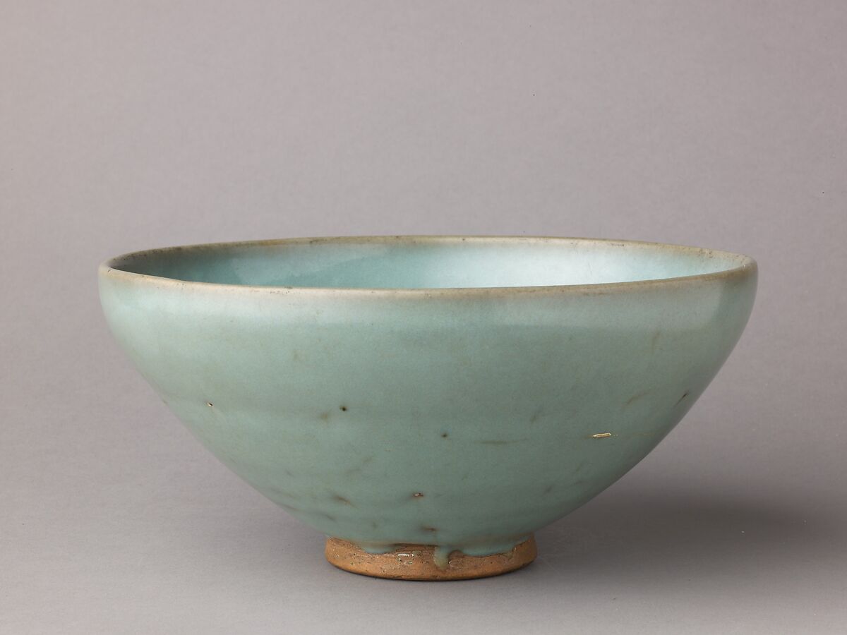 Deep bowl, Jun ware, Stoneware with blue glaze., Chinese