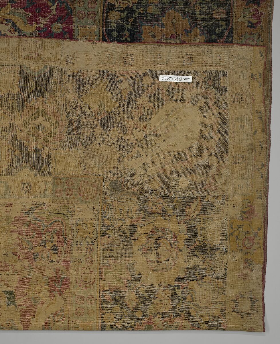 Indo-Persian carpet with vine scroll and palmette pattern, Wool pile on cotton foundation., Indo-Persian