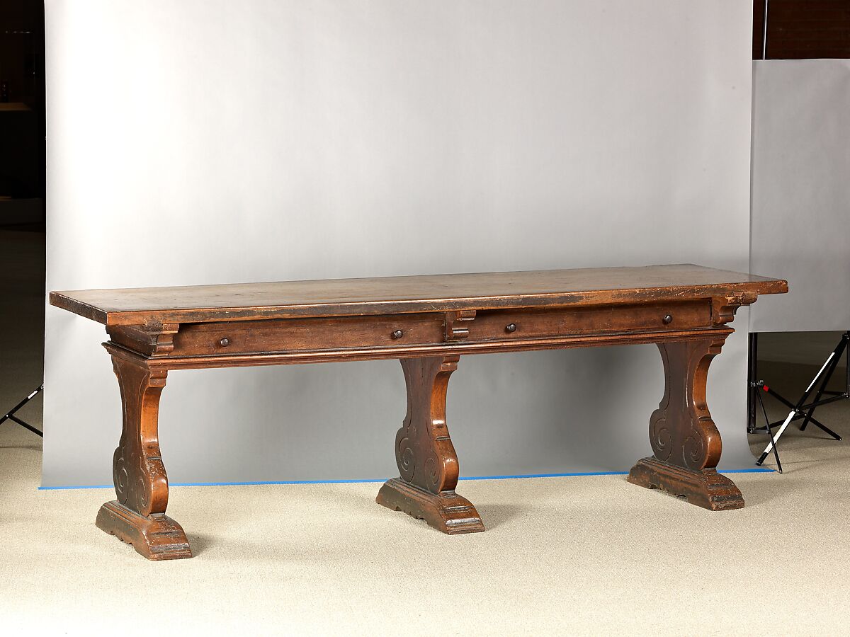 Table, Walnut, carved., Italian