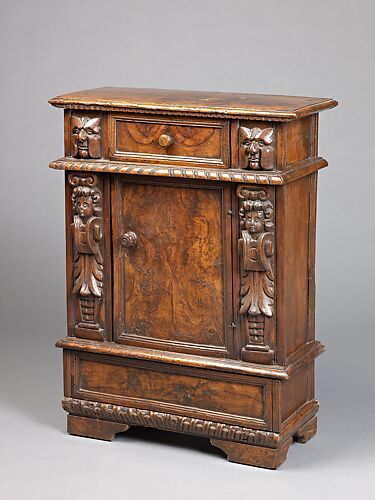 Small cabinet