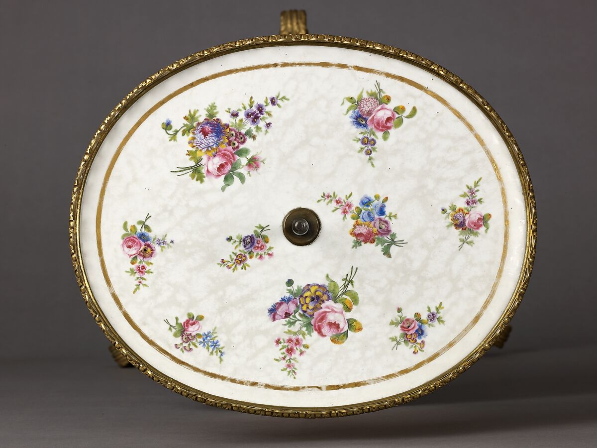 Candlestand and holder (guéridon), Attributed to Martin Carlin (French, near Freiburg im Breisgau ca. 1730–1785 Paris), Oak veneered with tulipwood and amaranth, the marquetry of tulipwood, boxwood, and sycamore.  Legs and hub are of solid amaranth; there is a steel shaft; mounts are of gilt bronze.