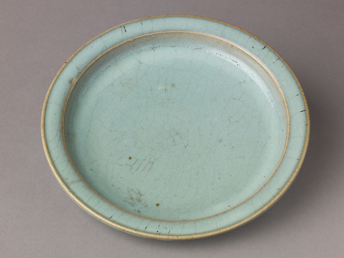 Plate, Chinese  , Jin Dynasty, Stoneware with blue glaze., Chinese 