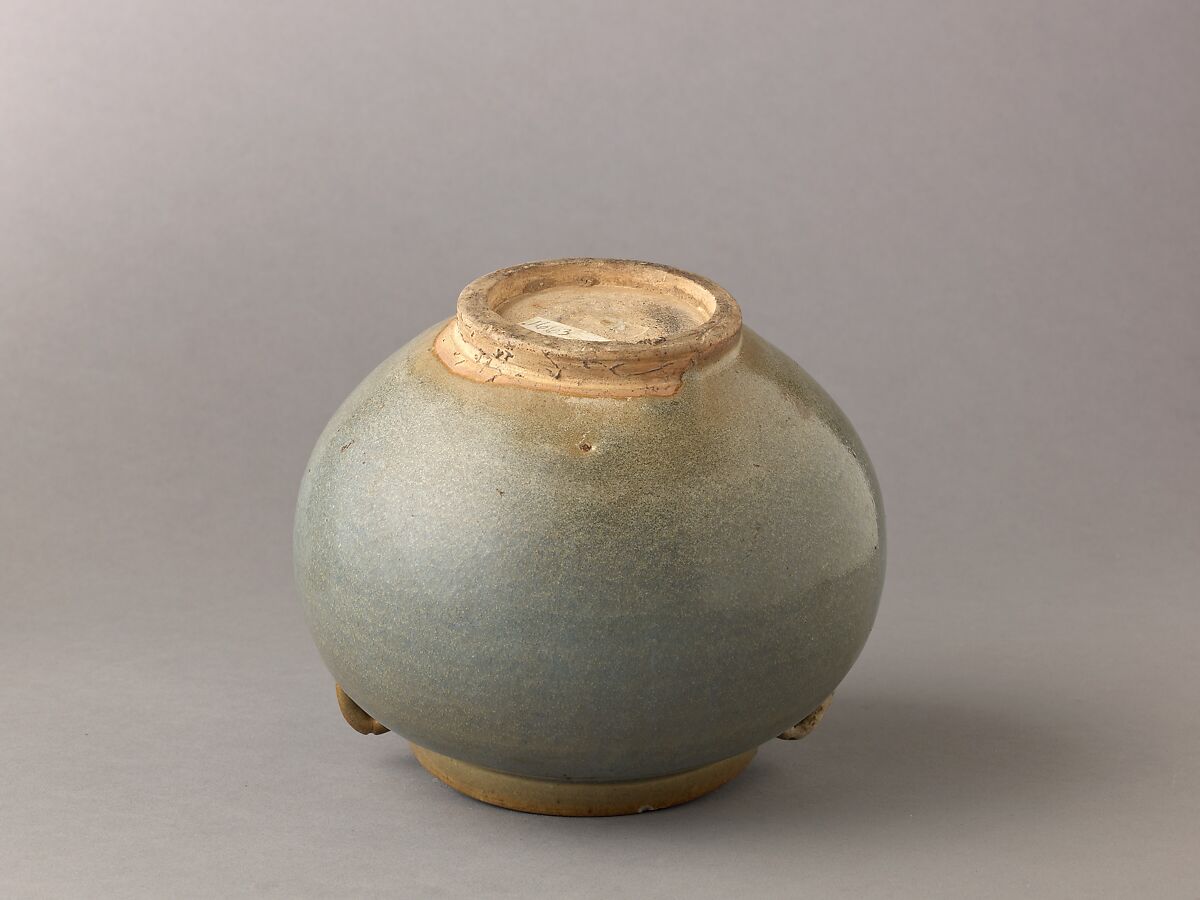 Two-eared jar, Jun ware, Chinese  , Jin/Yuan Dynasty, Stoneware with flushed blue glaze., Chinese