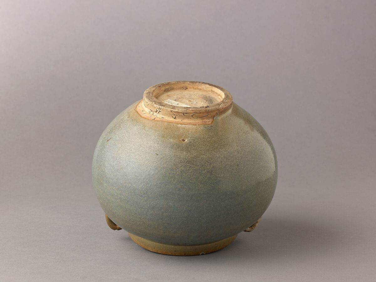 Two-eared jar, Jun ware, Chinese  , Jin/Yuan Dynasty, Stoneware with flushed blue glaze., Chinese