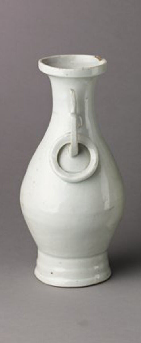 Vase: Qingbai Shufu-type ware (pair with 1975.1.1670), Chinese  , probably from the Jingdezhen kilns, Jiangxi Province, Porcelain with bluish-toned glaze., Chinese