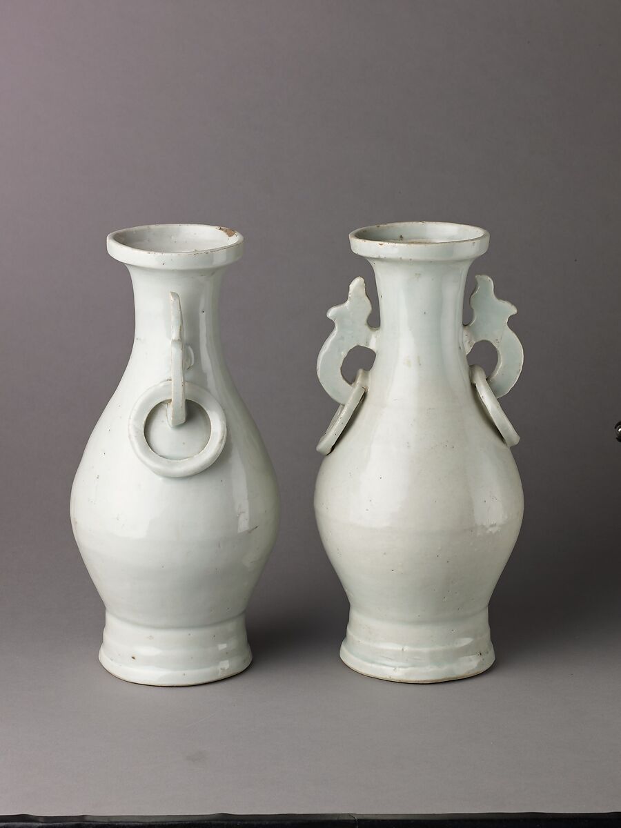 Vase: Qingbai Shufu-type ware (pair with 1975.1.1670), Chinese  , probably from the Jingdezhen kilns, Jiangxi Province, Porcelain with bluish-toned glaze., Chinese