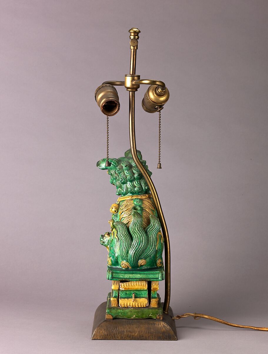 Figure of lion mounted as lamp, Porcelain with colored glazes., Chinese