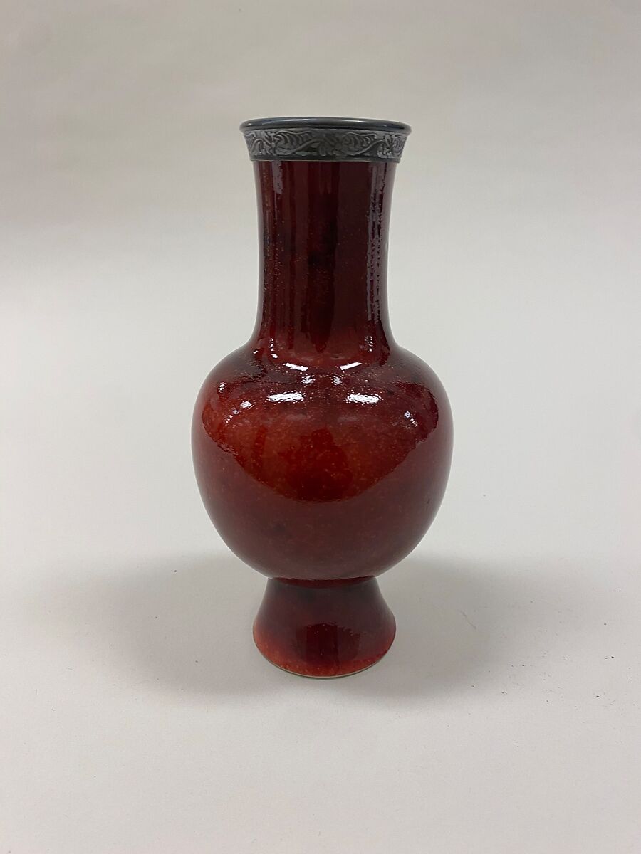 Vase, Porcelain with ox-blood glaze (Jingdezhen ware), with silver mounts, China 