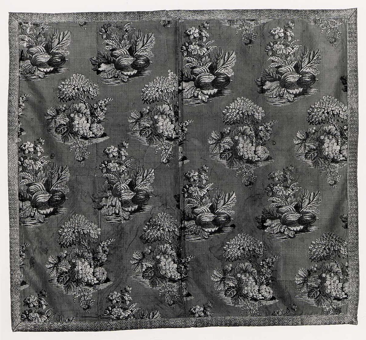 Cover, Silk; metal; cotton, French, possibly Lyons 