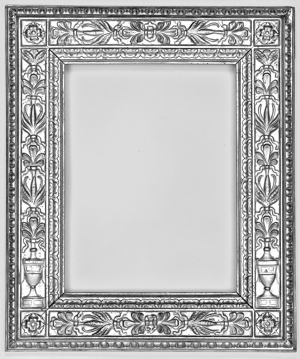 Cassetta frame, Carved and gilt poplar, Italian, Siena 