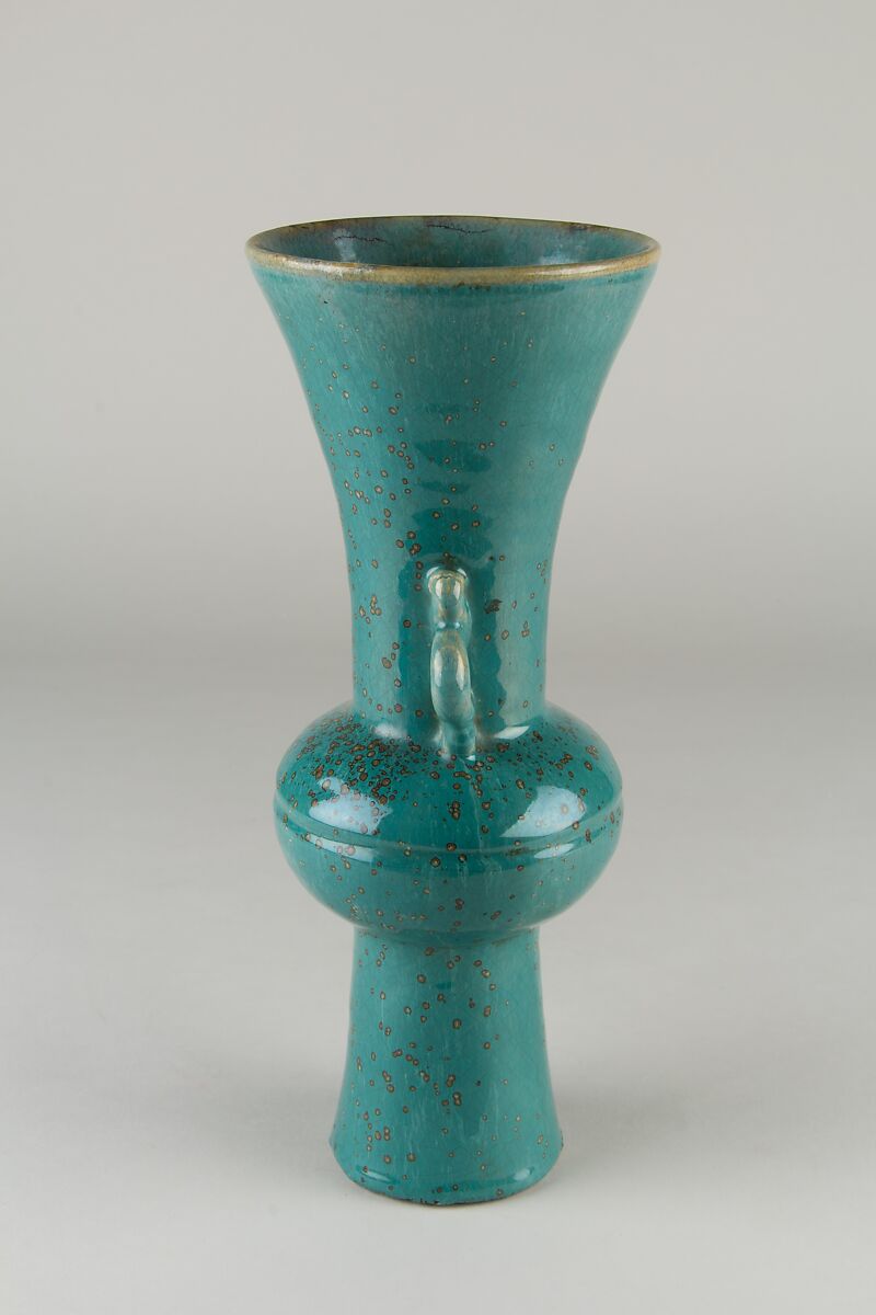 Vase, Stoneware covered with a finely crackled, transparent glaze and thick overglaze, Japan