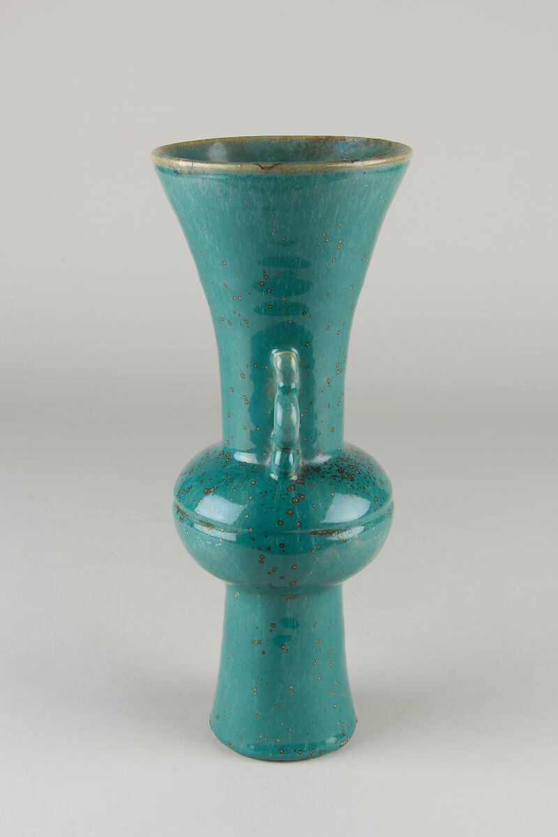 Vase, Stoneware covered with a finely crackled, transparent glaze and thick overglaze, Japan