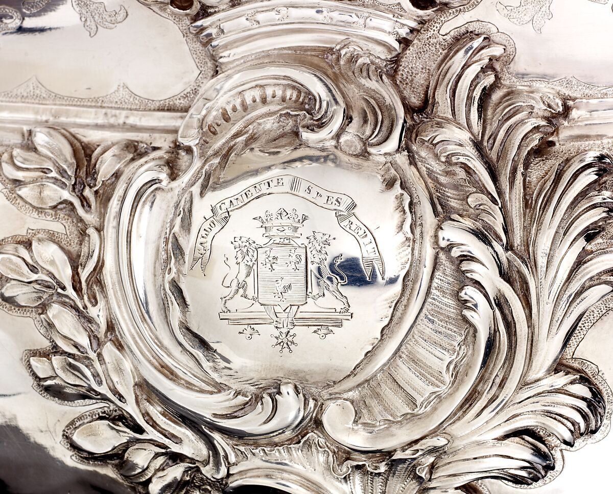 Silver Tureen (a), lid (b) [pair with 1975.1.2560a-c], Etienne-Jacques Marcq (French, born ca. 1705–1781), Silver, cast in several parts and soldered together., French, Paris