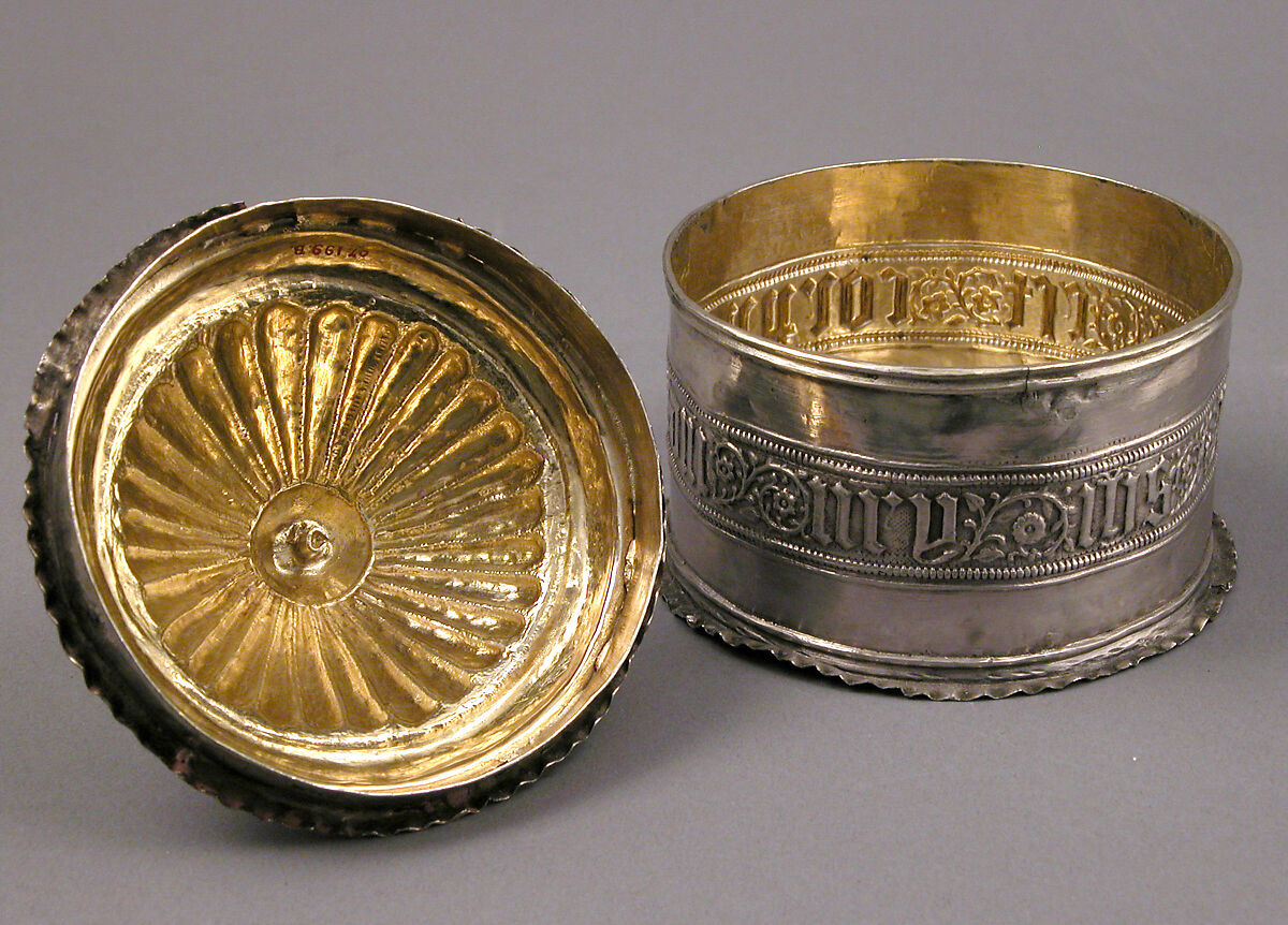 Pyx, Silver with gilded interior, Spanish