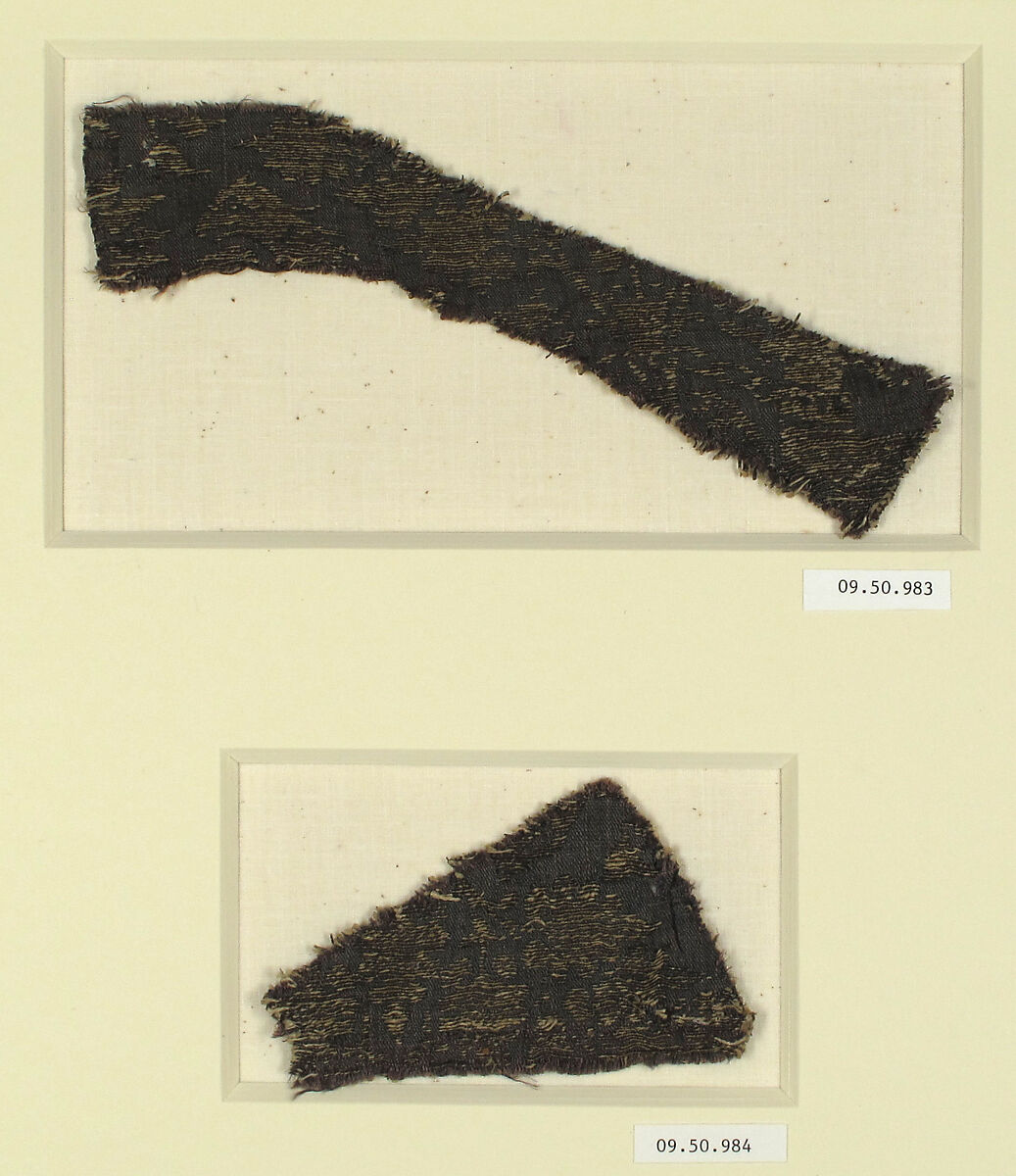 Textile with Foliated Ornament and Eagle's Head, Silk, metal thread, Italian