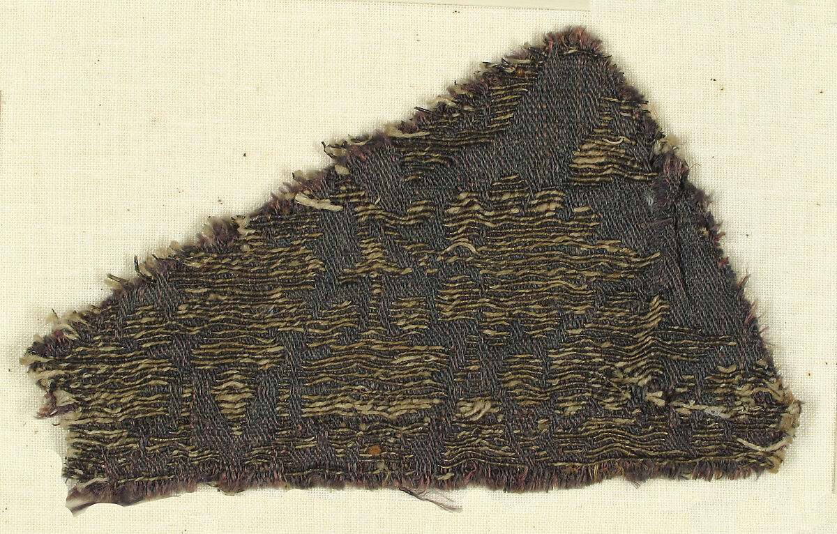 Textile with Foliated Ornament and Eagle's Head, Silk, metal thread, Italian 