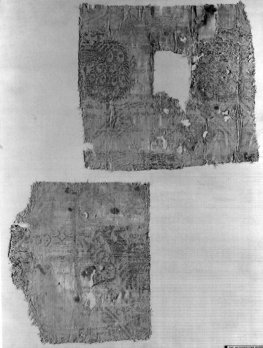 Textile with Lions and Peacocks, Silk, metal thread, Italian